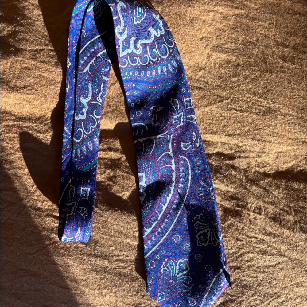 Seigo NY For Nordstrom Paisley Patterned Blue and Purple Tie 100% Silk